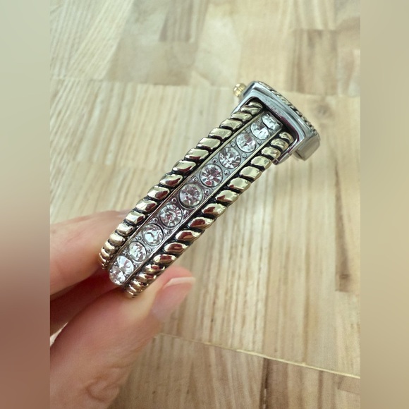 Kim rogers ladies two toned crystal accented bracelet cuff watch NEW BATTERY - Picture 6 of 10